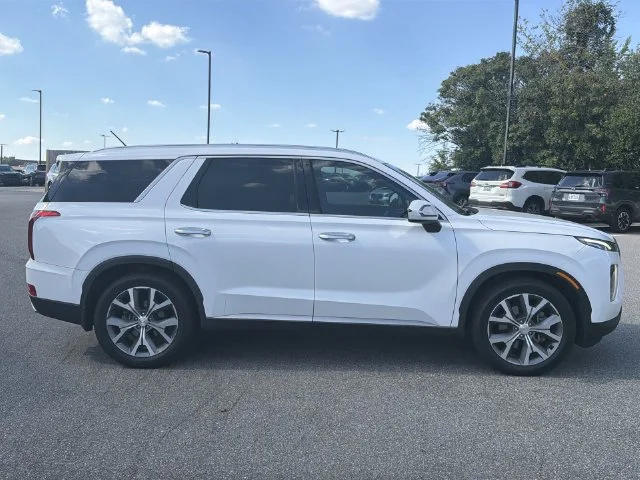 Used 2020 White Hyundai SEL image 14
