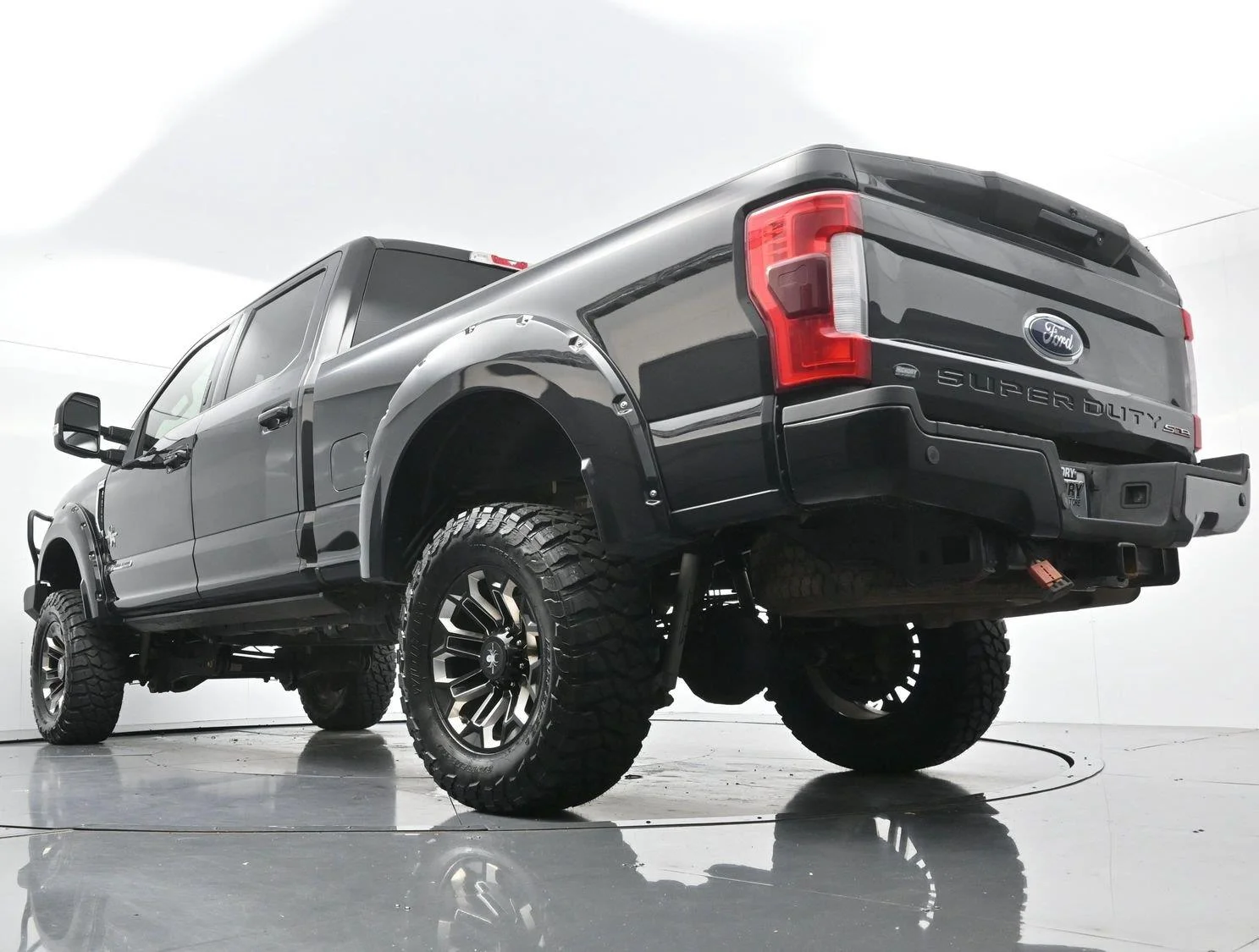 Used 2019 Agate Black Ford LARIAT image 55