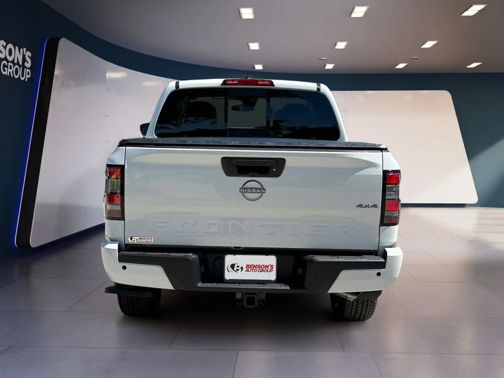 New 2026 White Nissan SV image 4