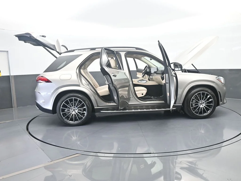 Used 2022 Gold Mercedes-Benz GLE 350 image 75