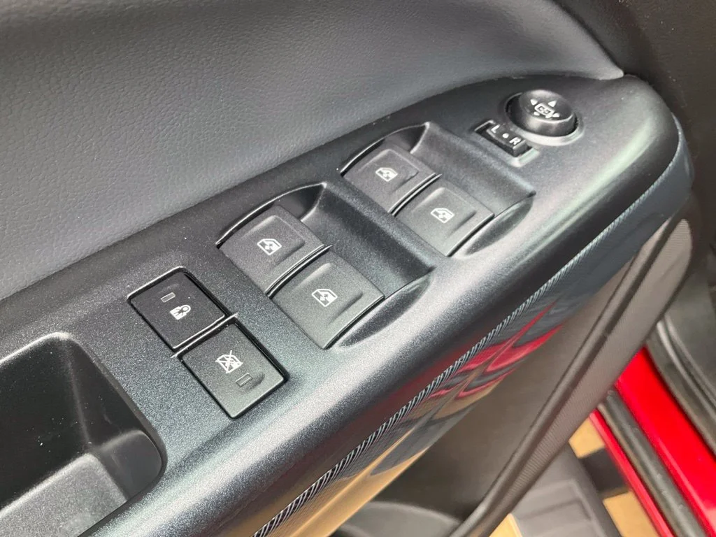 Used 2021 CHERRY RED TINTCOAT Chevrolet 4WD Z71 image 40