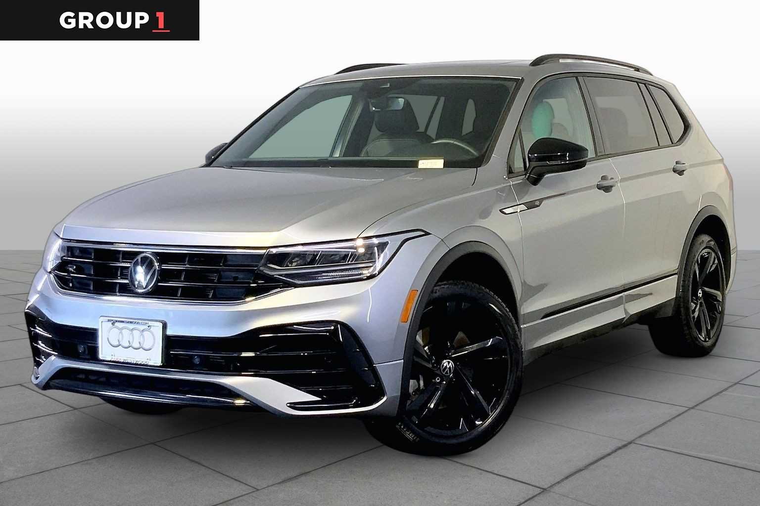2023 Volkswagen Tiguan SE R-Line Black