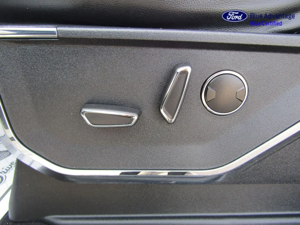 Certified Used 2023 Star White Ford Lariat image 23