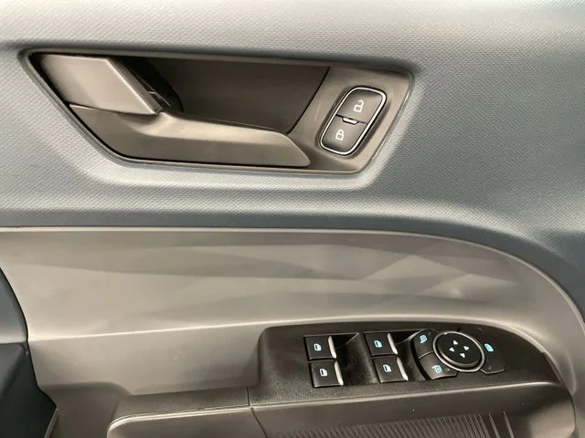 New 2026 Space White Metallic Ford XLT image 13