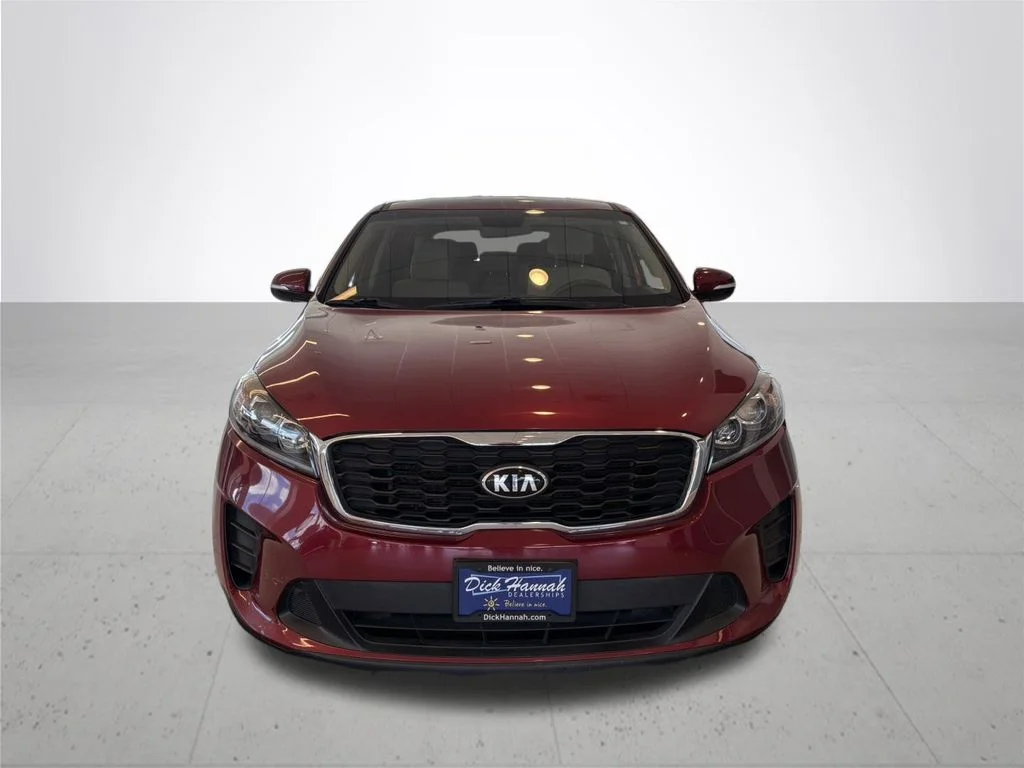 Used 2019 Red Kia LX image 3