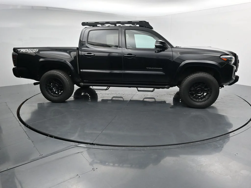 2022 Toyota Tacoma TRD Sport - Photo 9