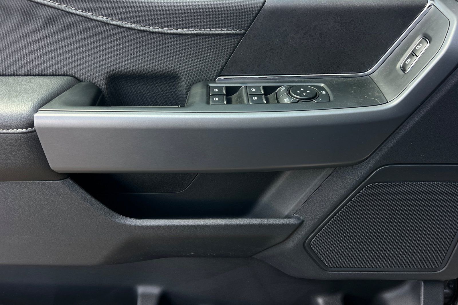 New 2026 Gray Ford XLT image 10