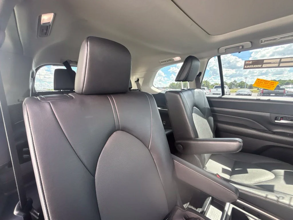 Used 2025 Black Toyota XLE image 30
