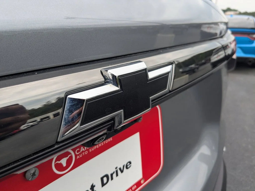 Used 2023 Sterling Gray Metallic Chevrolet RS image 32