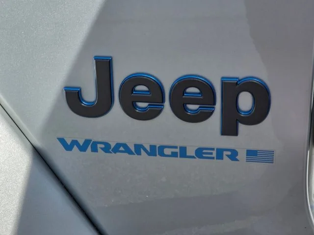 Used 2024 Silver Jeep Sport S 4xe image 34