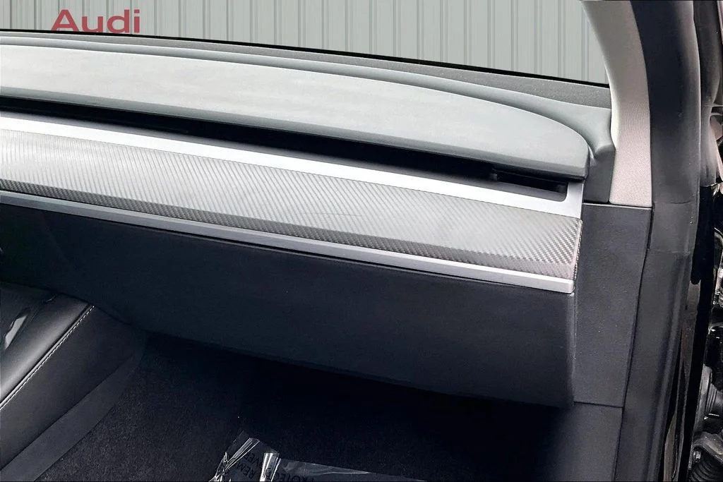 Used 2023  Tesla Performance image 26