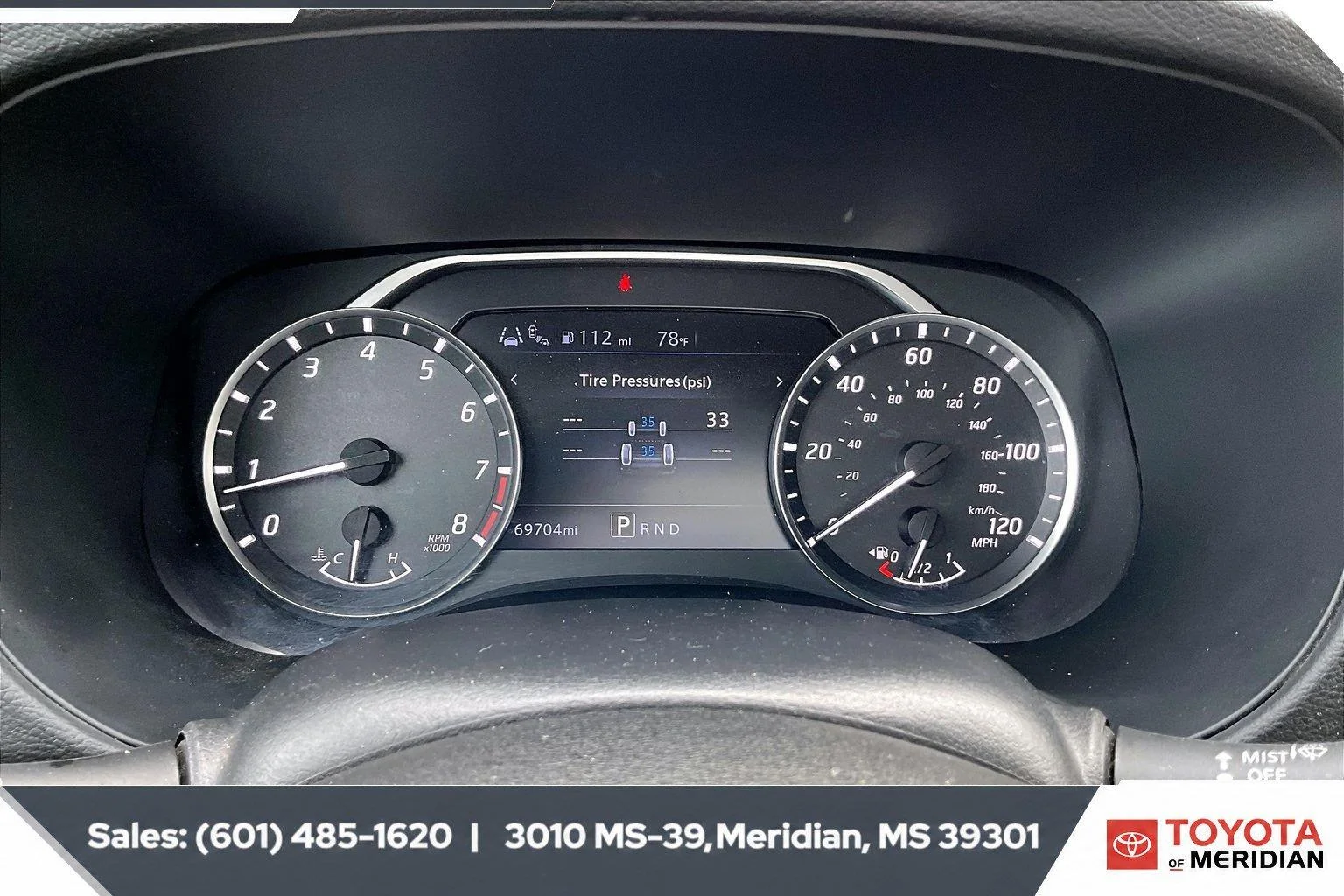 Used 2022 Glacier White Nissan SV image 14