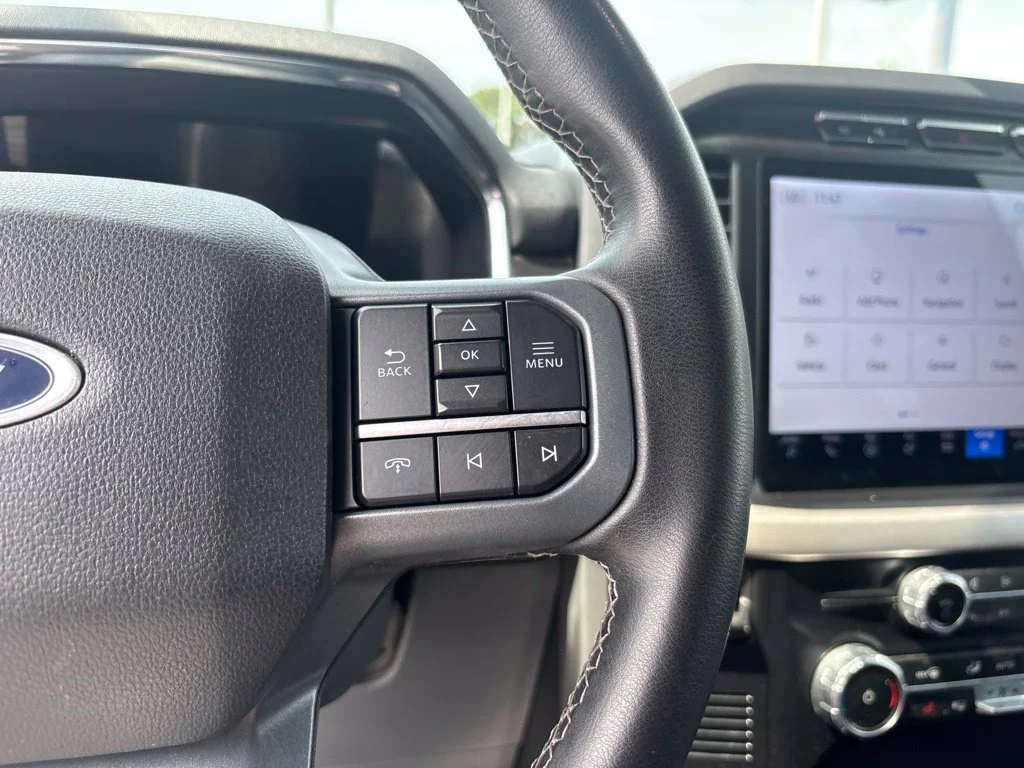Used 2023 Black Ford XLT image 22
