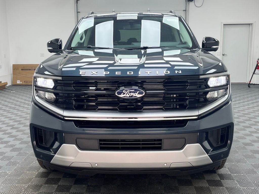 New 2026 Blue Ford Platinum image 17