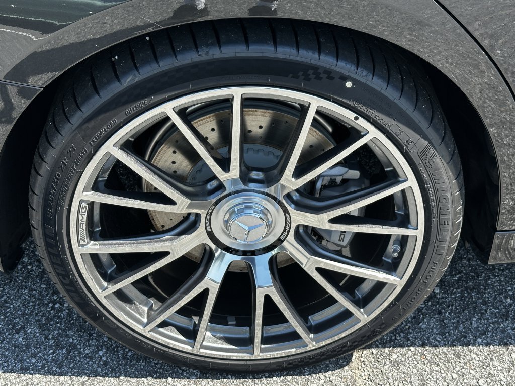 New 2027 Graphite Grey Metallic Mercedes-Benz AMG® E 53 E image 59