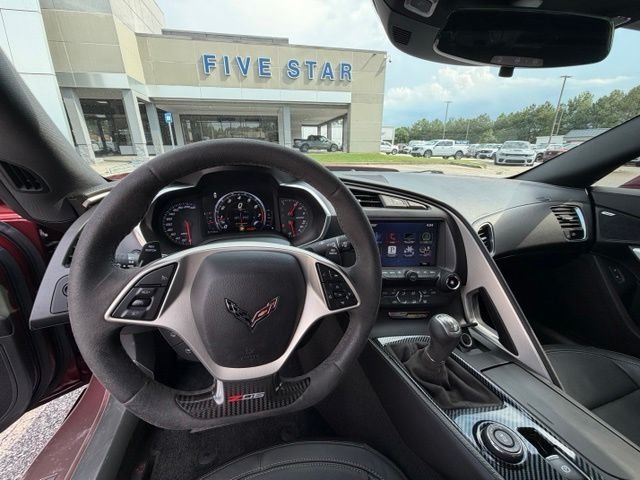 Used 2016 Red Chevrolet Z06 image 8