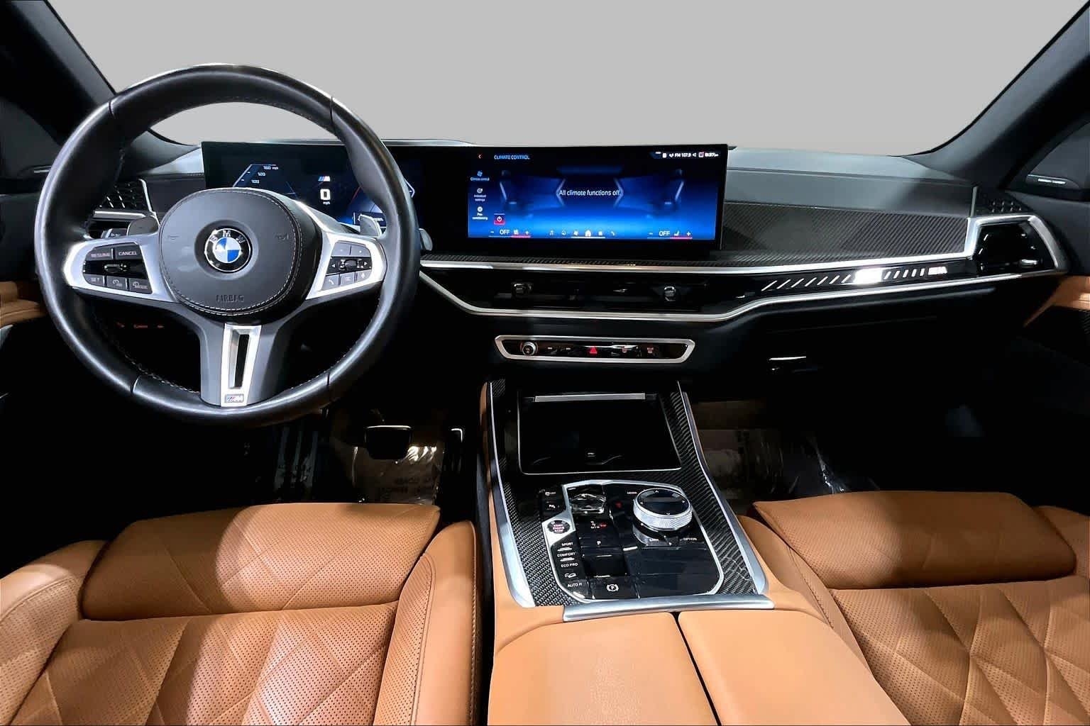 Used 2025 Skyscraper Grey Metallic BMW M60i image 29