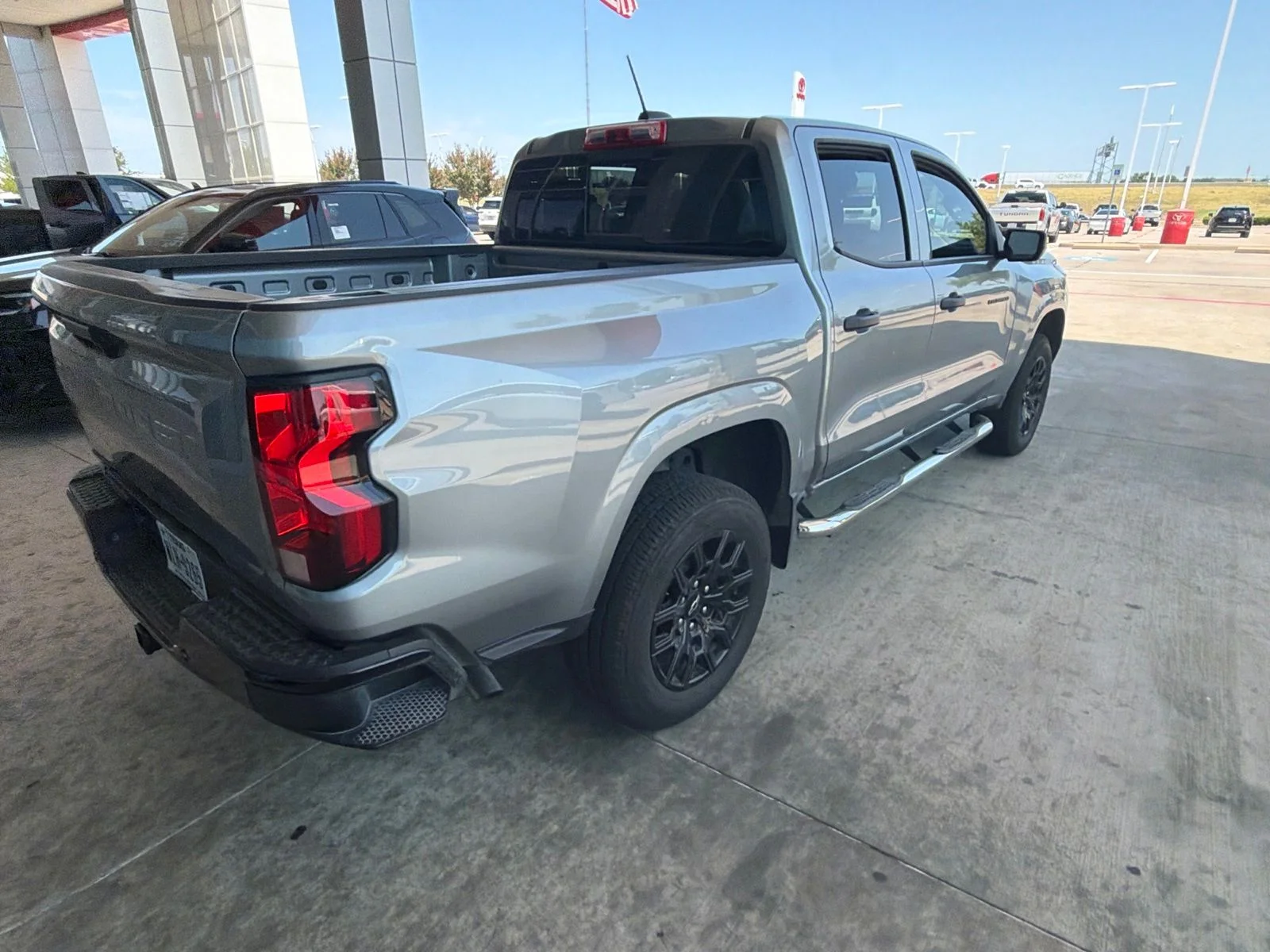 Used 2025 Gray Chevrolet Work Truck image 10