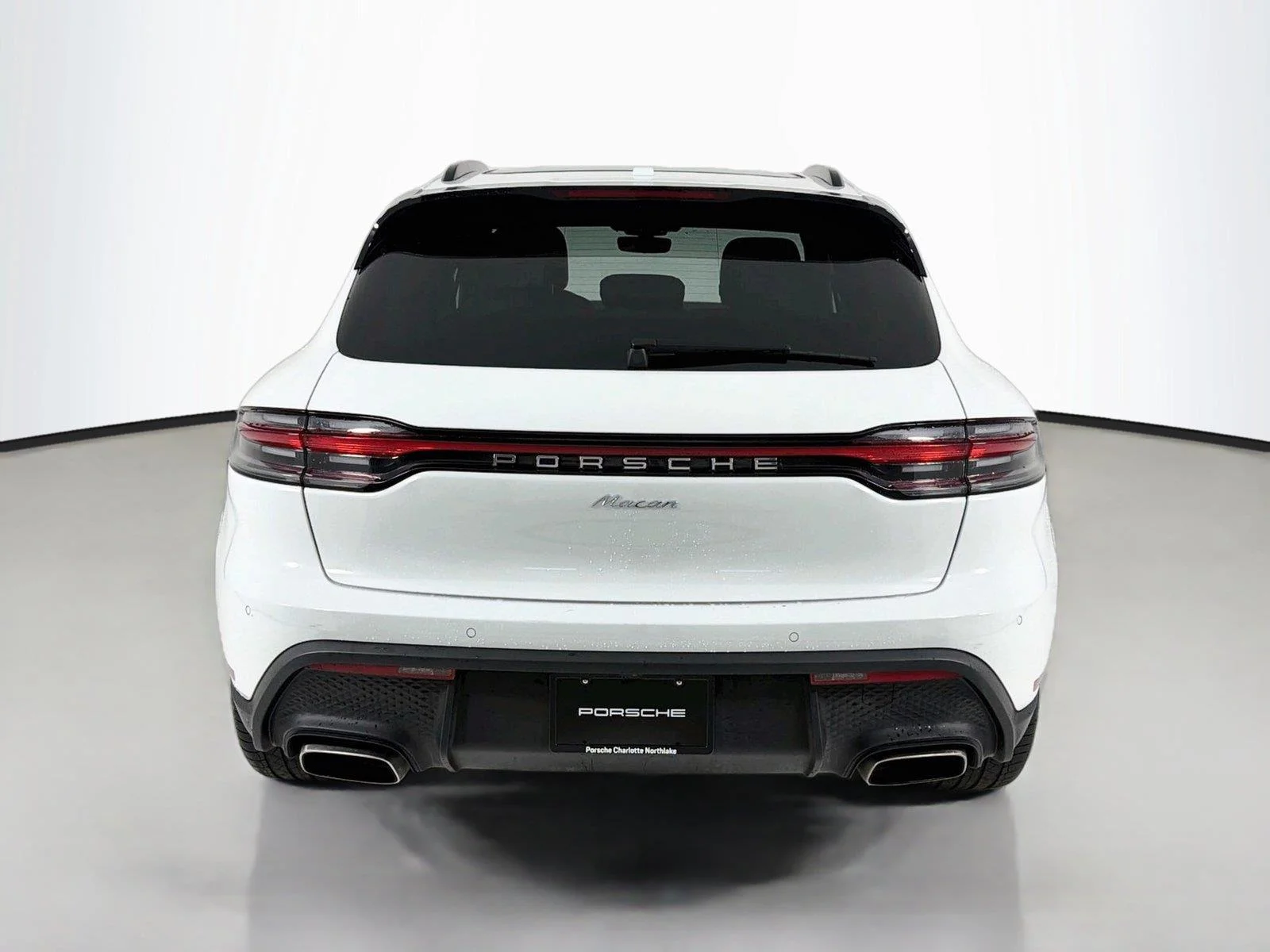 Used 2023 White Porsche  image 27