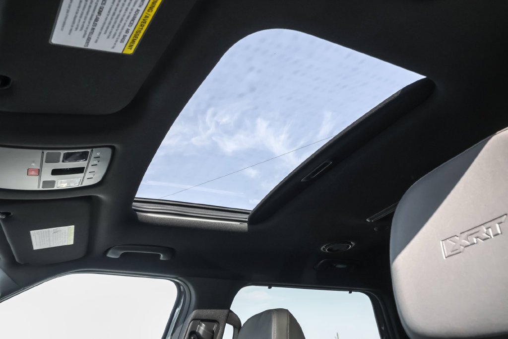 Certified Used 2026 Gray Hyundai XRT Pro image 8