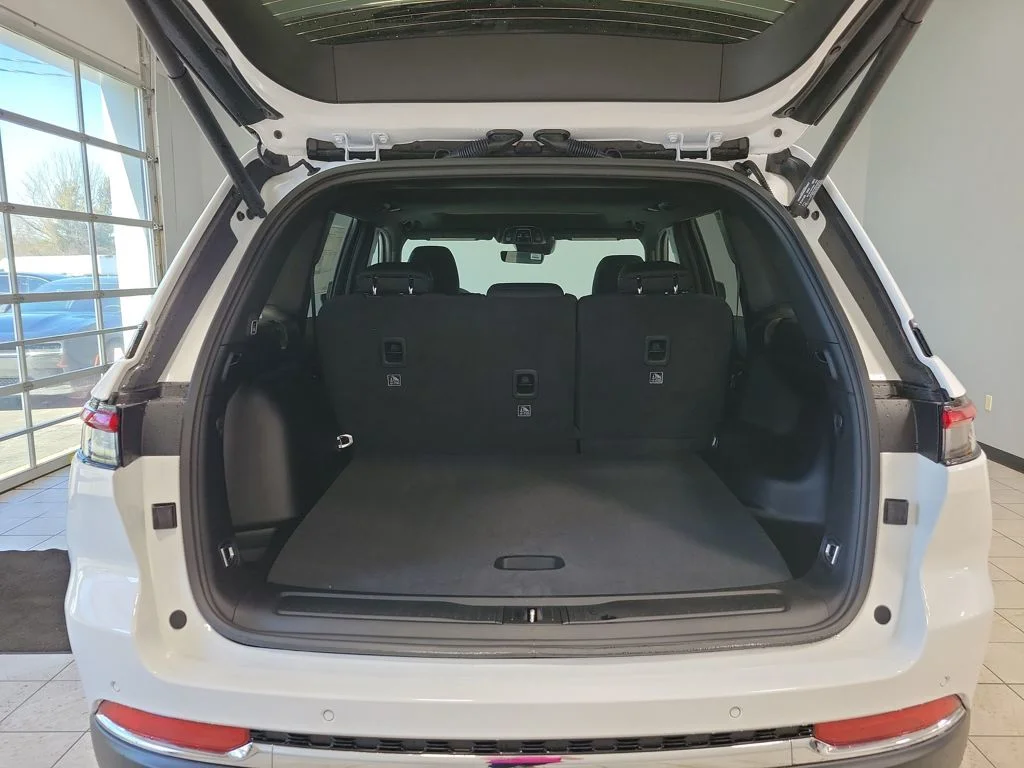 New 2026 Bright White Clearcoat Jeep Laredo X image 8