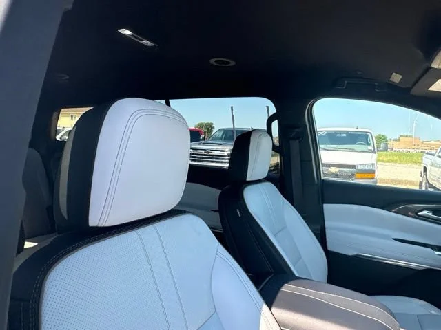 2026 Chevrolet Traverse High Country - Photo 47
