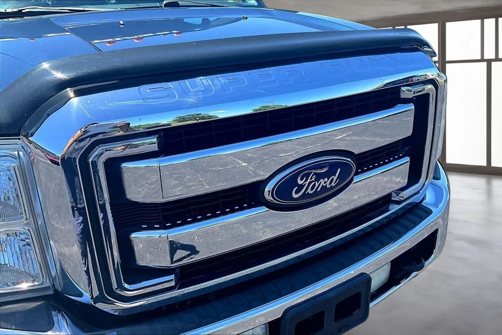 Used 2016 Blue Ford XLT image 25