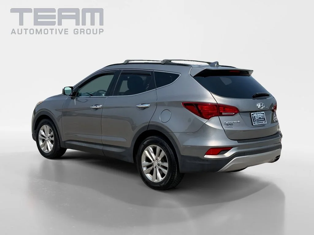 Used 2018 Gray Hyundai 2.0T image 5
