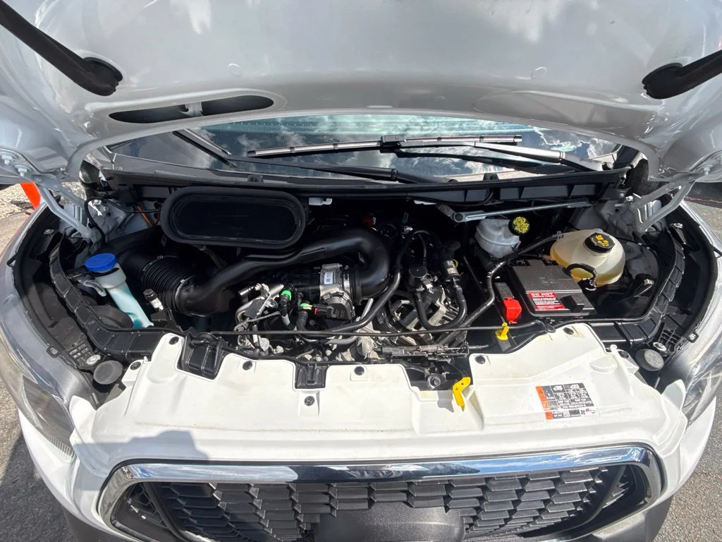 Used 2025 White Ford Base image 18