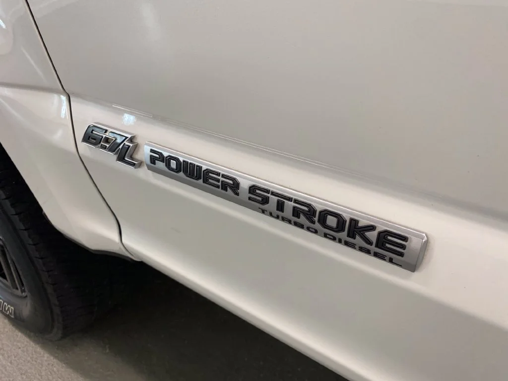 Used 2021 White Ford Lariat image 13