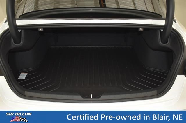 Used 2025 Snow White Pearl Kia GT-Line image 10