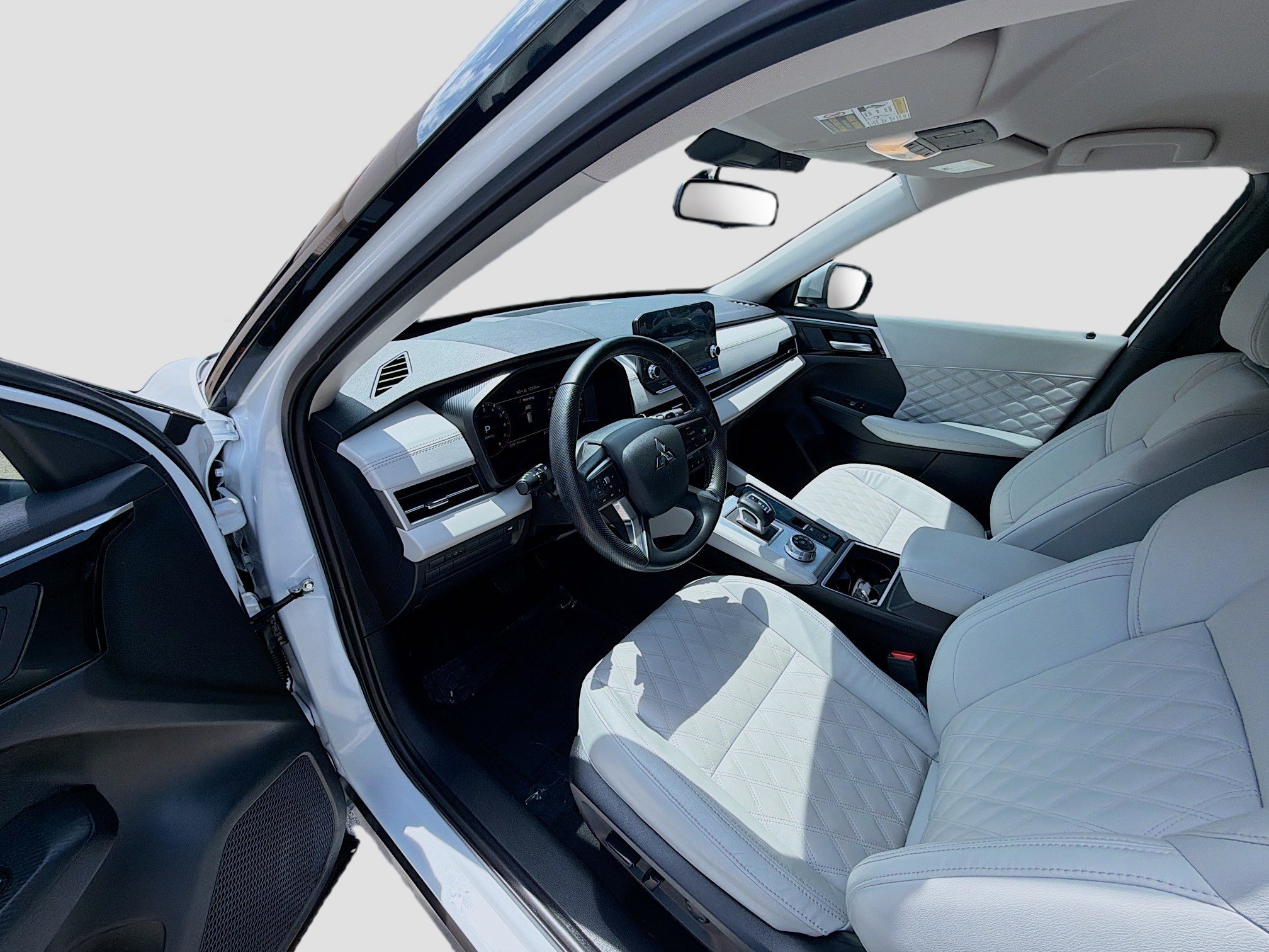 2024 Mitsubishi Outlander SEL - Photo 7