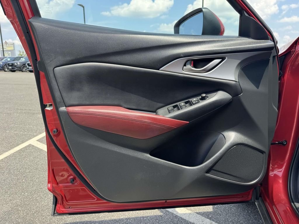 Used 2016 Red Mazda Touring image 26