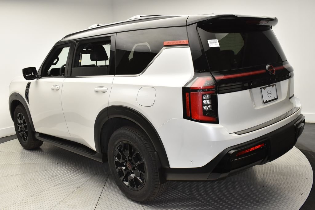 New 2026 Aspen White TriCoat / Super Black Two-tone Nissan PRO-4X® image 7
