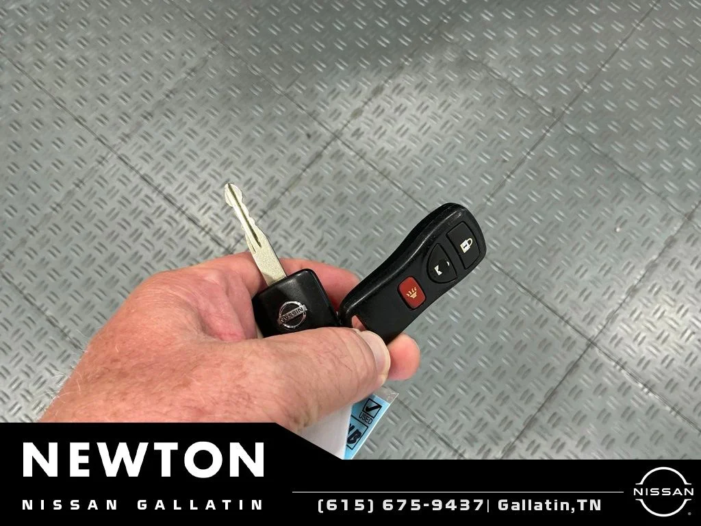 Used 2018 Magnetic Black Nissan SV image 32