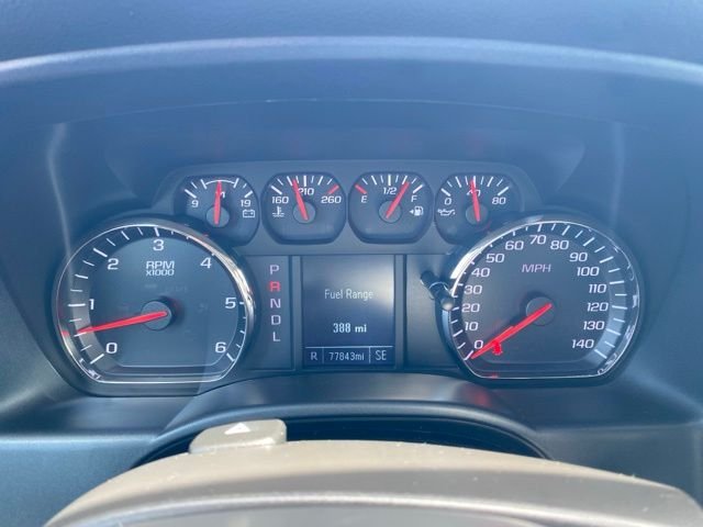 Used 2018 Silver Ice Metallic Chevrolet Custom image 41