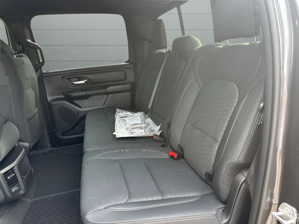 New 2026 Granite Crystal Metallic Clear-Coat Exterior Paint RAM Warlock Hemi 4x4 Crew Cab image 18