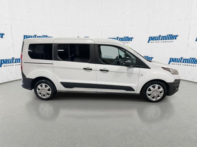Used 2017 White Ford XL image 13