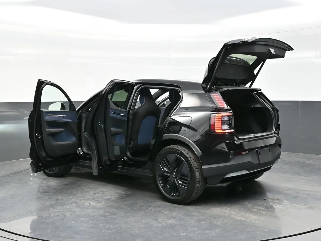 New 2026 Onyx Black Volvo Twin Motor Cross Country Ultra image 48
