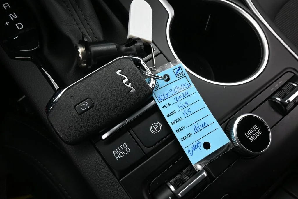 Used 2024 Sapphire Blue Kia GT-Line image 26
