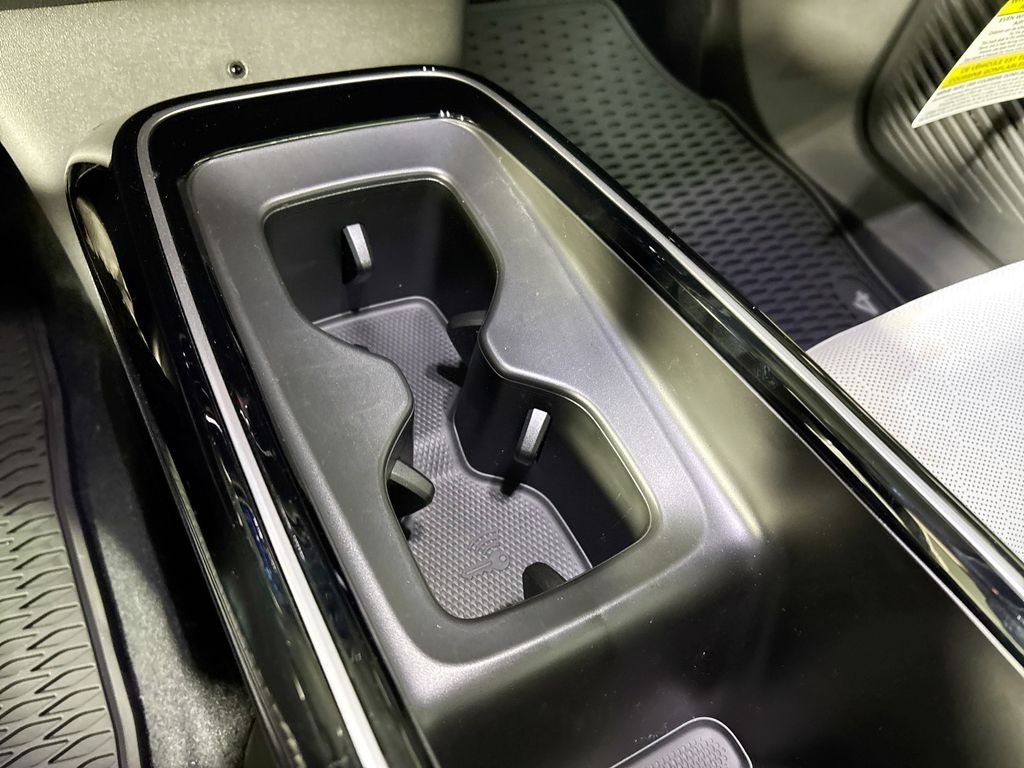 New 2026 Opal White Pearl Volkswagen Pro S image 15
