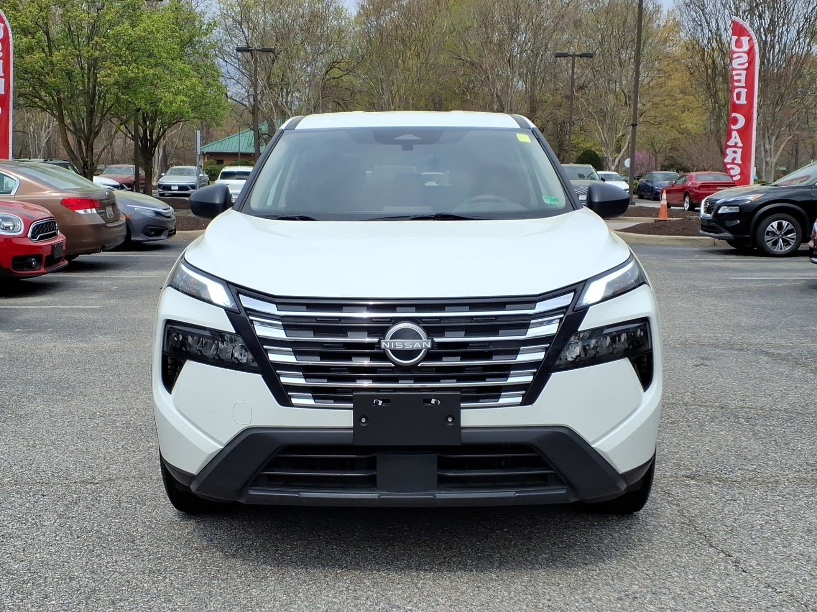 Used 2024 Nissan Rogue S with VIN 5N1BT3AB6RC700033 for sale in Mount Hope, WV