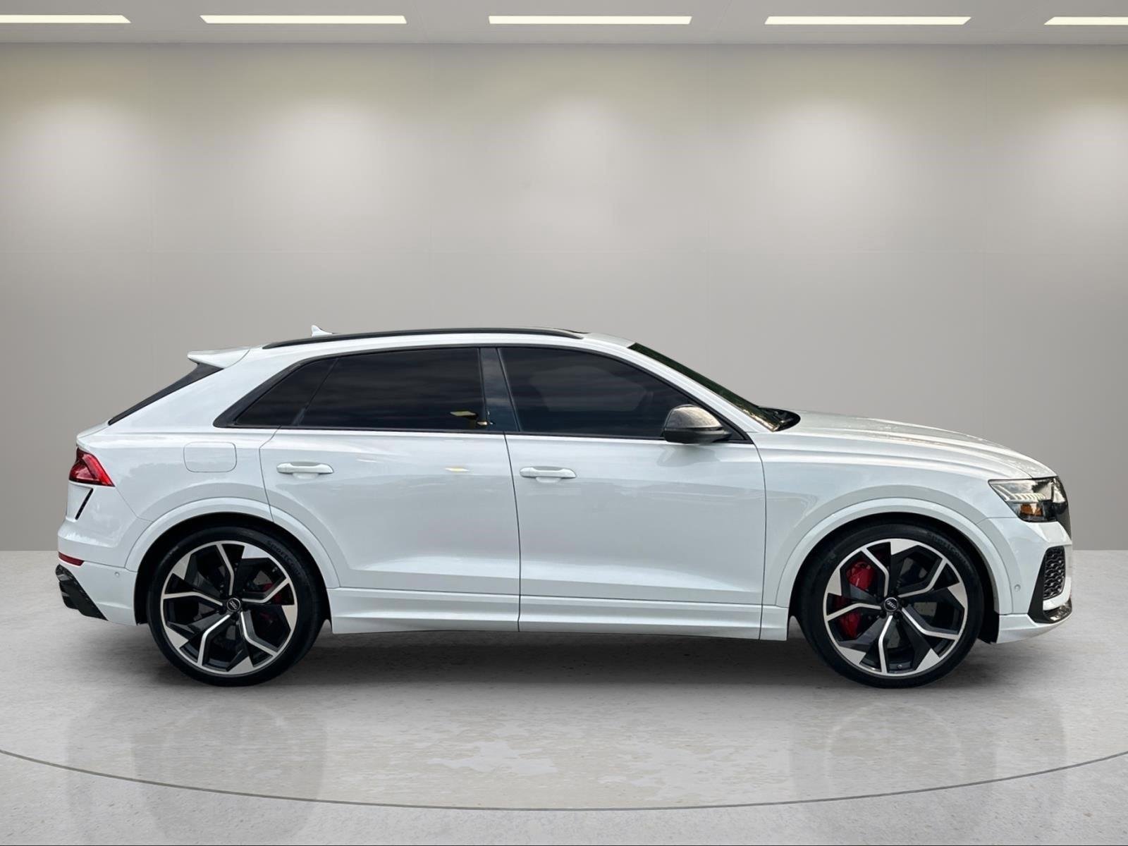 Used 2021 Glacier White Metallic Audi  image 8