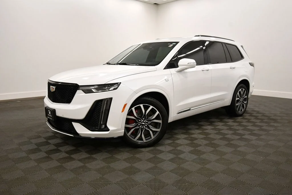 Used 2023 White Cadillac Sport image 2