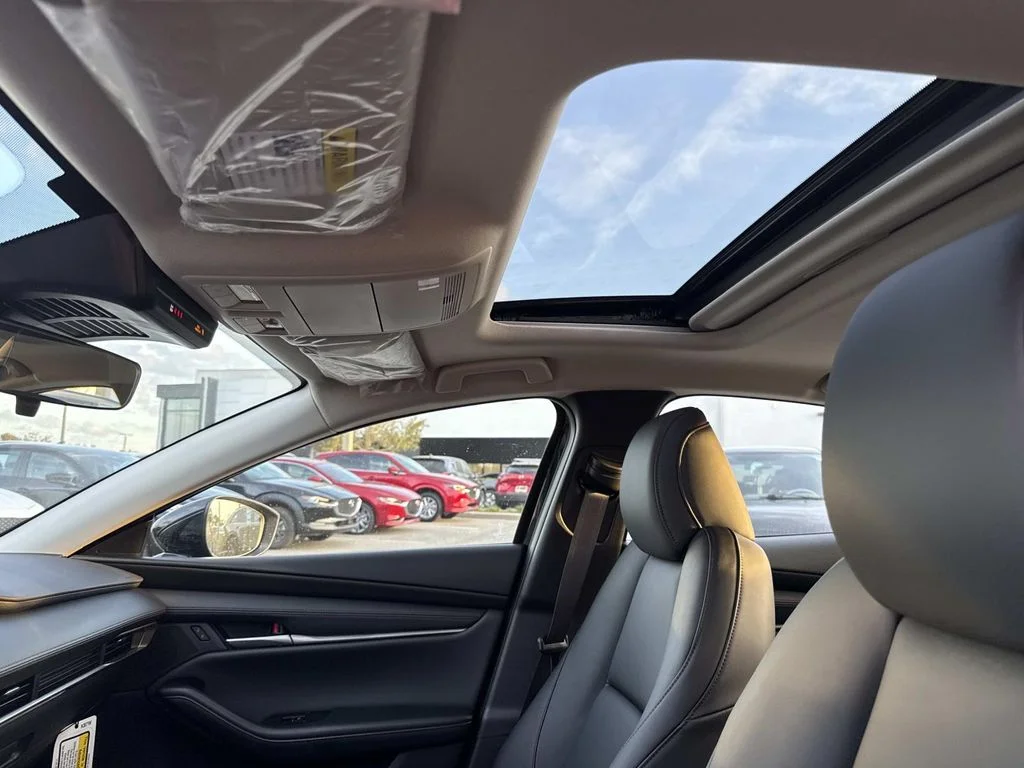New 2026 Jet Black Mica Mazda 2.5 S Preferred image 30
