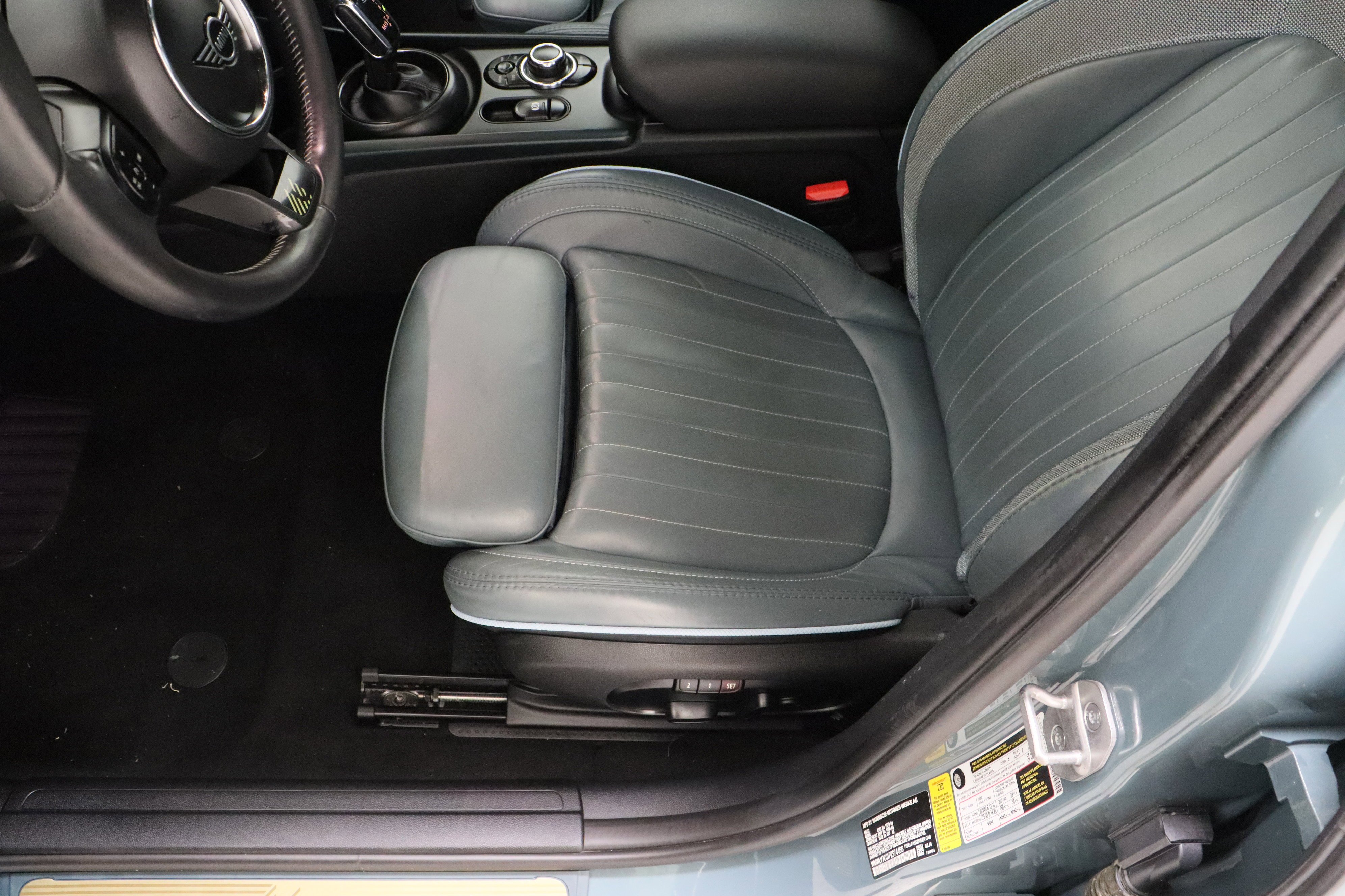 Used 2023 Sage Green Metallic MINI Cooper S 2.0T image 15
