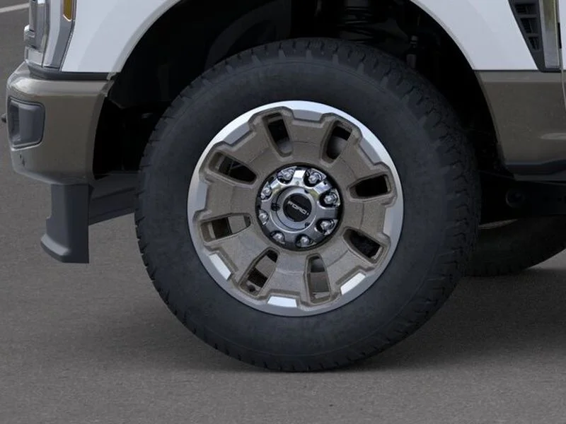 New 2026 Star White Metallic Tri-Coat Ford F-250® King Ranch® image 21