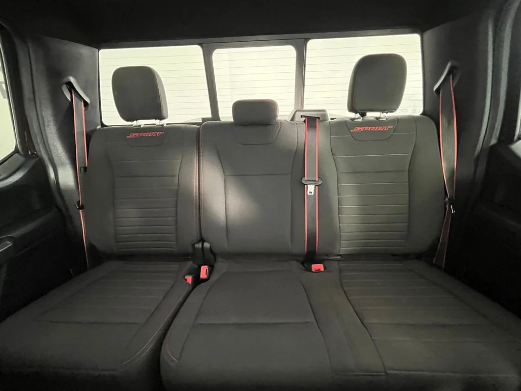 Used 2018 Red Ford XLT image 20