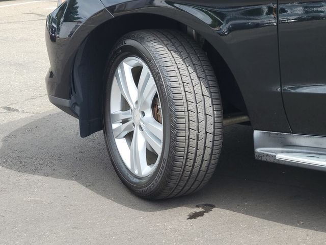 Used 2015 Black Mercedes-Benz ML 350 image 34