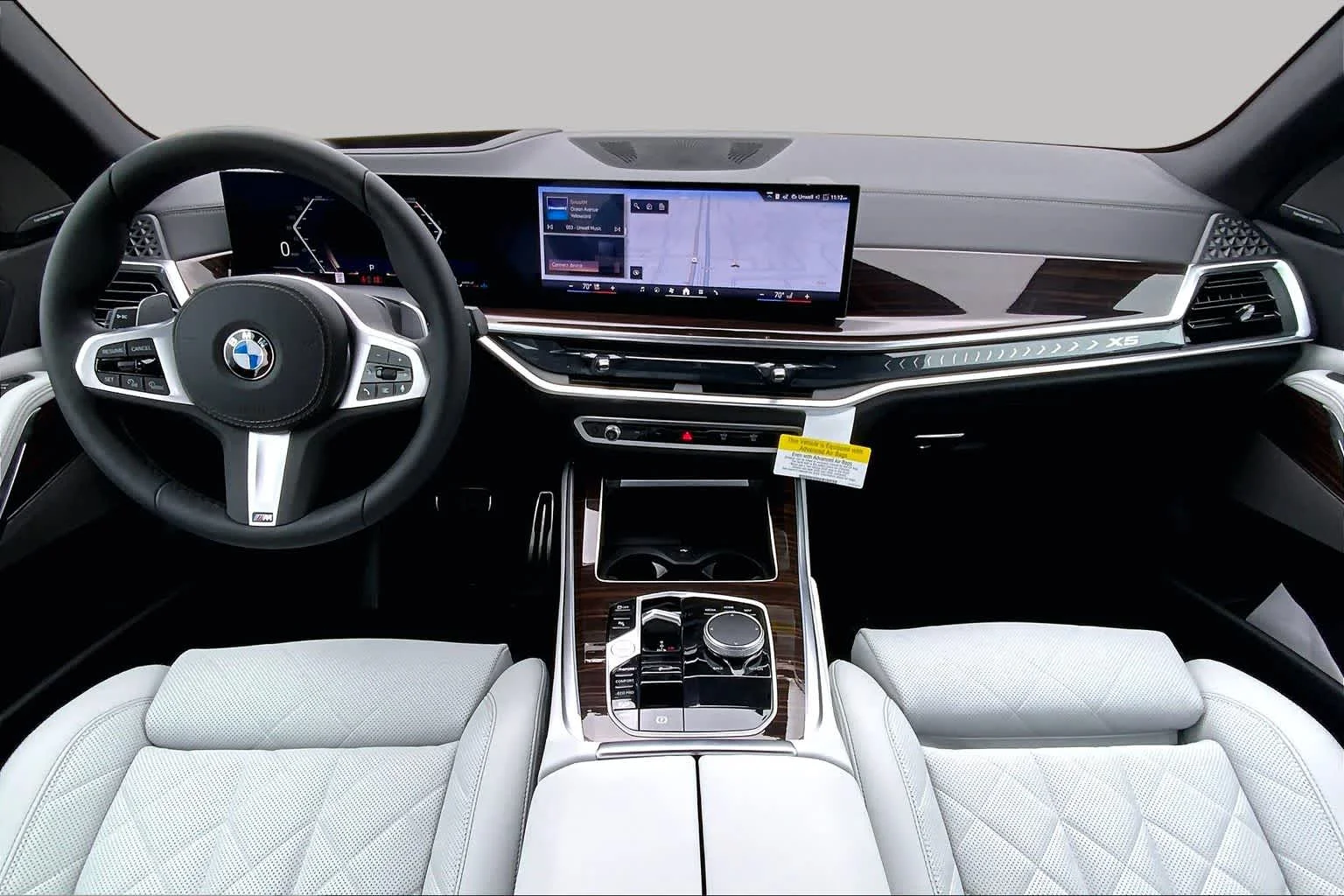 New 2026 Skyscraper Grey Metallic BMW xDrive40i image 5